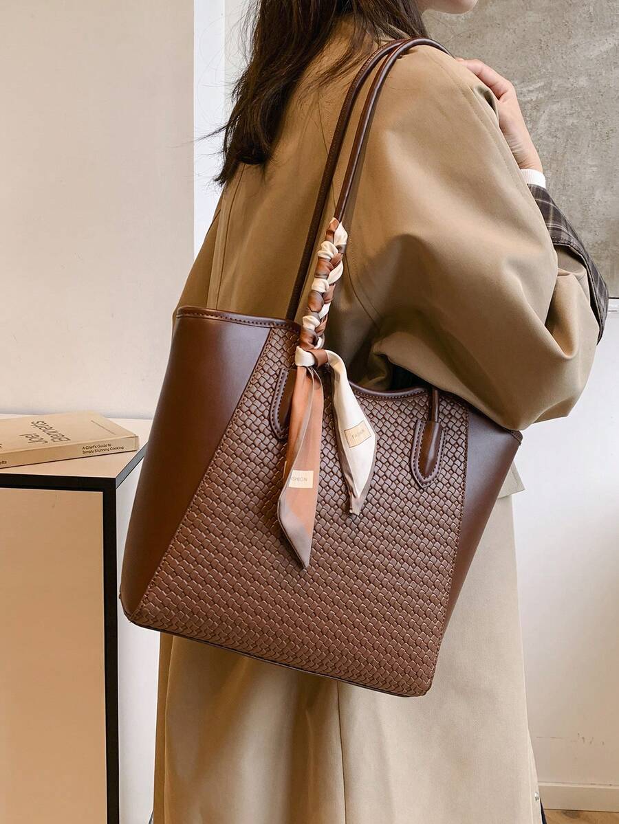 Elegant & Fashionable Tote Shoulder Bag, Crocodile Embossed Charm, Spacious Office/Business Tote, Coffee Color , Office Bag